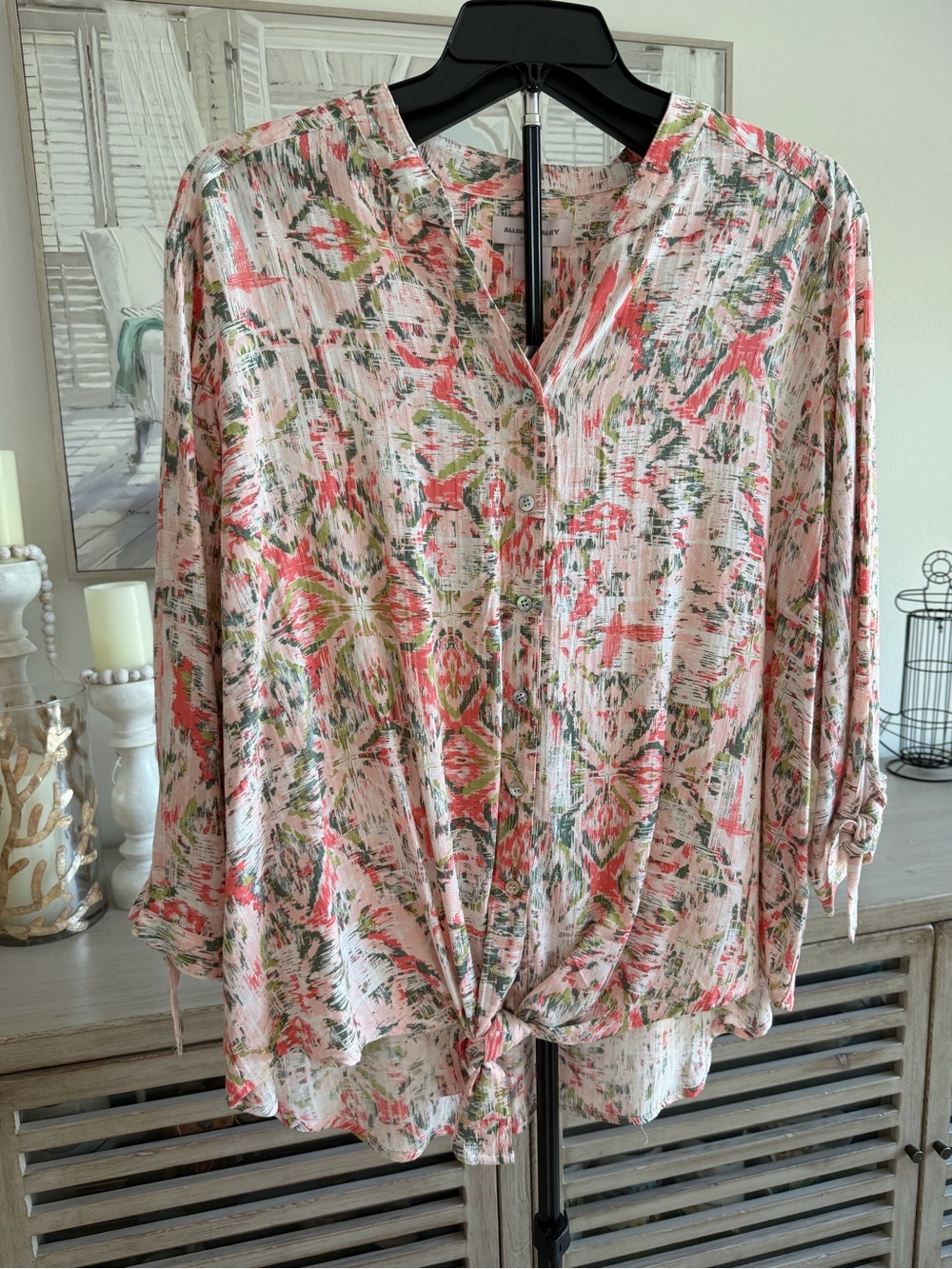 Allison Daley Floral Tie-Front Button Blouse in Pink/Green